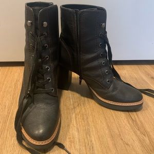 Naturalizer Callie Block Heel Boots, Size 10.5